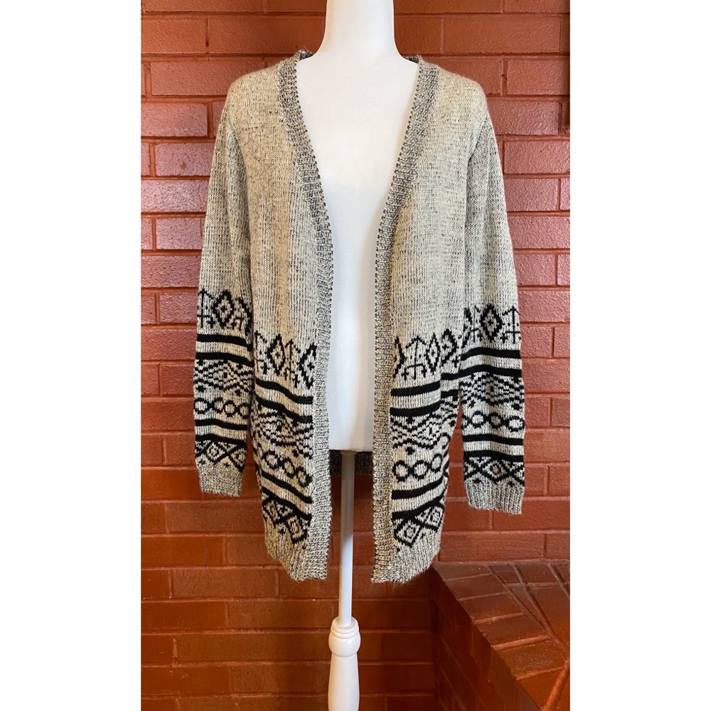 Debut Aztec Open Cardigan Size M/L
